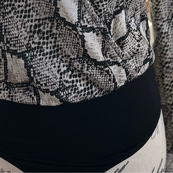NWOT - Animal print, long sleeve, wrap bodysuit - SMALL - Picture 3 of 4